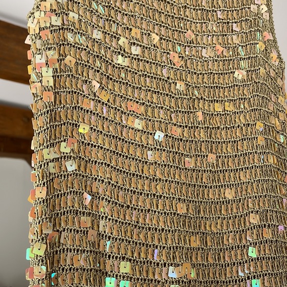 Beautiful sparkle top worn once - Picture 2 of 2